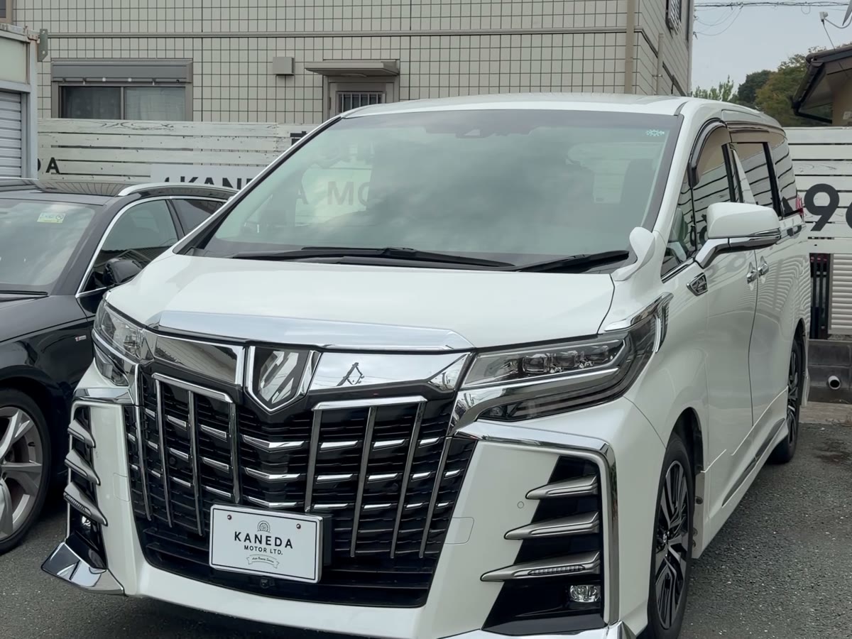 トヨタ アルファード 3.5SC(平成30年式)の外観